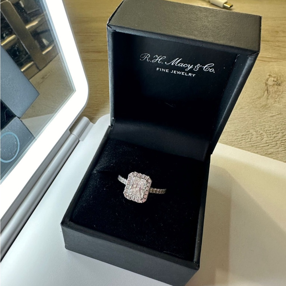 Engagement ring white gold 18k size 4.5